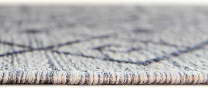 Unique Loom Outdoor Trellis Collection Area Rug - Tribal Trellis (3' 3" x 5' 3" Oval, Gray/ Black)