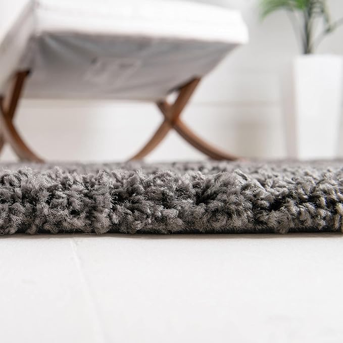 Unique Loom Solid Shag Collection Area Rug (3' 3" x 5' 3" Oval, Graphite Gray)