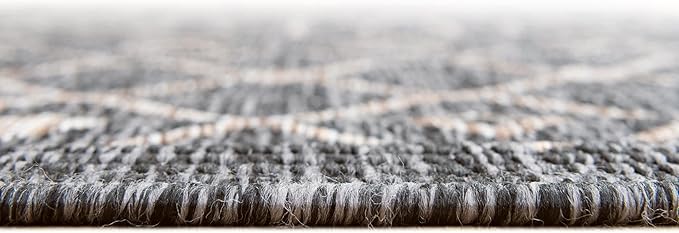 Unique Loom Outdoor Trellis Collection Area Rug - Tribal Trellis (7' 10" Square, Charcoal Gray/ Natural)