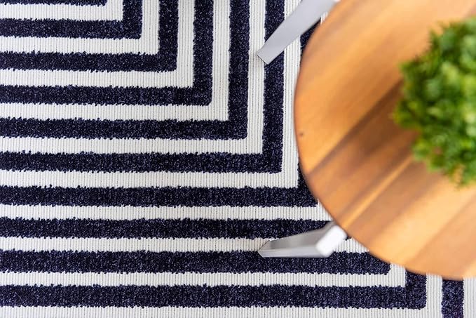 Unique Loom Sabrina Soto Outdoor Collection Geometric, Modern, Vibrant, Carved Area Rug (9' 0 x 12' 0 Rectangular, Navy Blue/ Ivory)