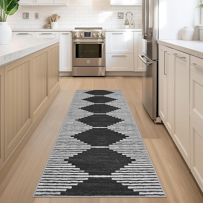 HelloTree Hallway Runner Rug,2x6 Moroccan Modern Stripe Carpet Washable Machine Bathroom Runner Bohemian Design Modern Soft Non Slip Indoor Rug for Entryway Hallway Laundry Room Bedroom-Black