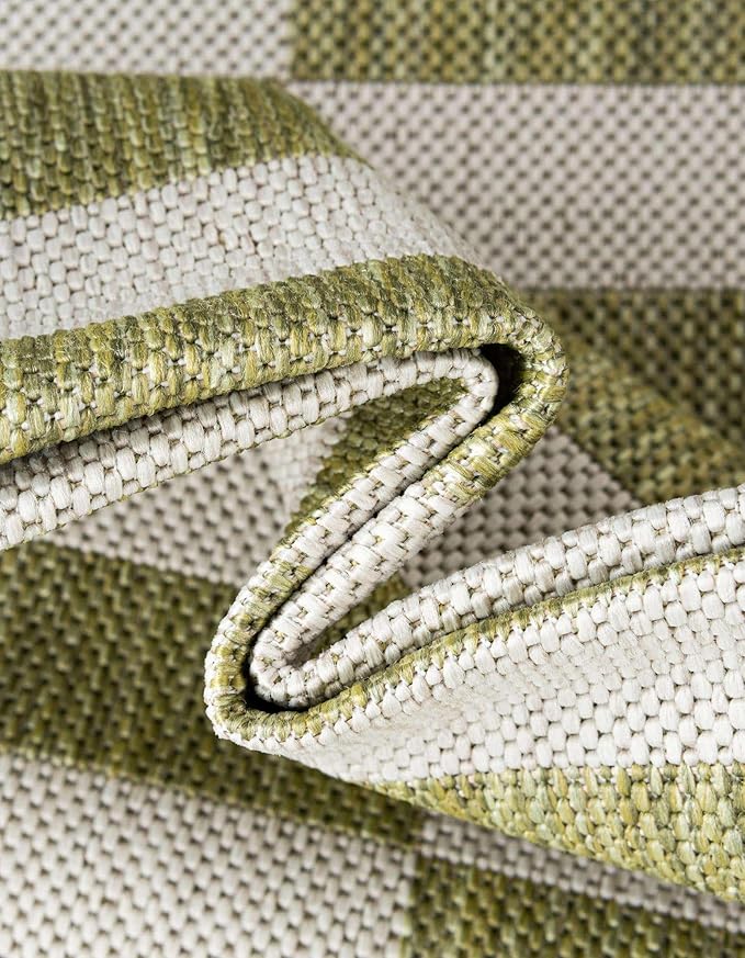 Unique Loom Outdoor Striped Collection Area Rug - Striped (5' 1" Round Green/Ivory)