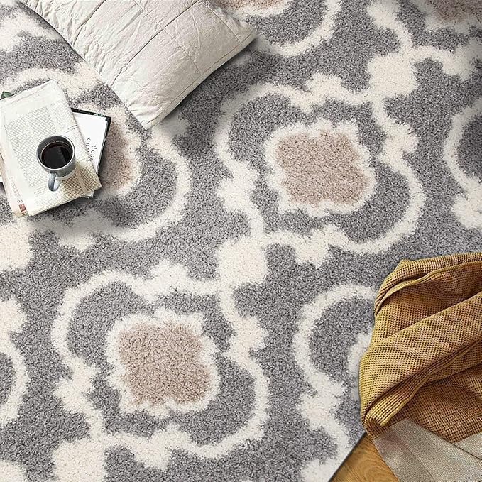 Rugshop Cozy Moroccan Trellis Indoor Shag Round Area Rug 6'6" Gray/Cream (6'6" Diameter)
