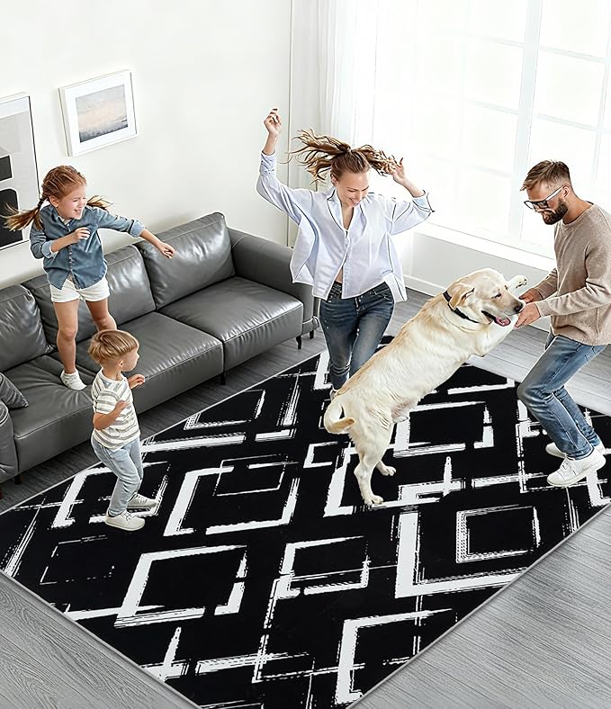 YIHOUSE Black Modern Geometric Area Rug 5x7, Black and White Rug with Abstract Diamond Patterns,Non-Shedding Washable Rugs for Bedroom, Home Office and Small Living Room