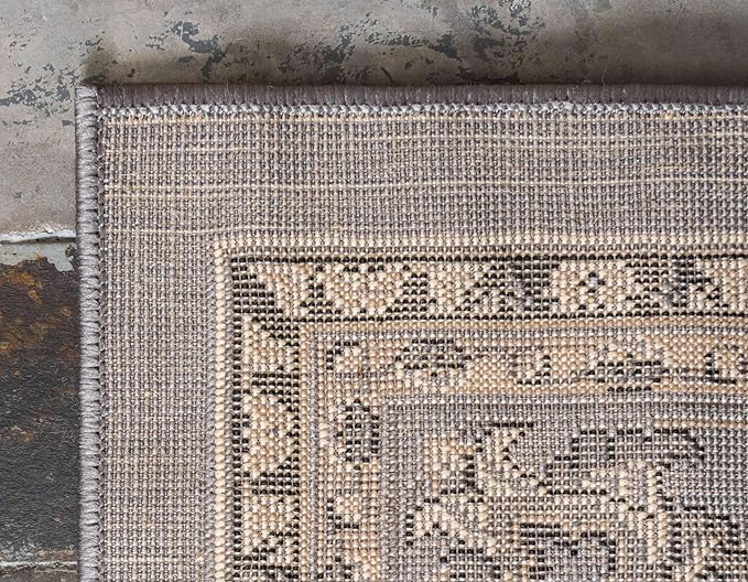 Unique Loom Sialk Hill Collection Area Rug - Washington (6' 1" x 9' Rectangle Gray/Black)