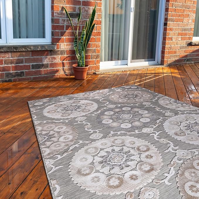 CAMILSON Indoor Outdoor Rug 5x7 Bohemian Medallion Floral Area Rugs for Indoor and Outdoor Patios Easy-Cleaning Non-Shedding Living Room Garden and Kitchen Washable Outside Carpet (5 x 7 / Beige)