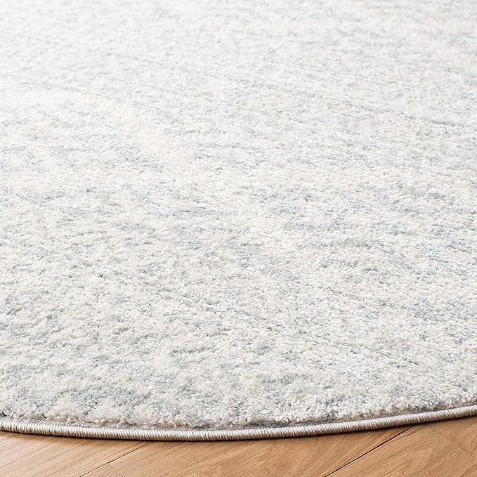 SAFAVIEH Tulum Collection Area Rug - 5' Round, Ivory & Light Grey, Moroccan Boho Tribal Design, Non-Shedding & Easy to Clean, Ideal for Living Room, Bedroom, Dining Space (TUL272G)