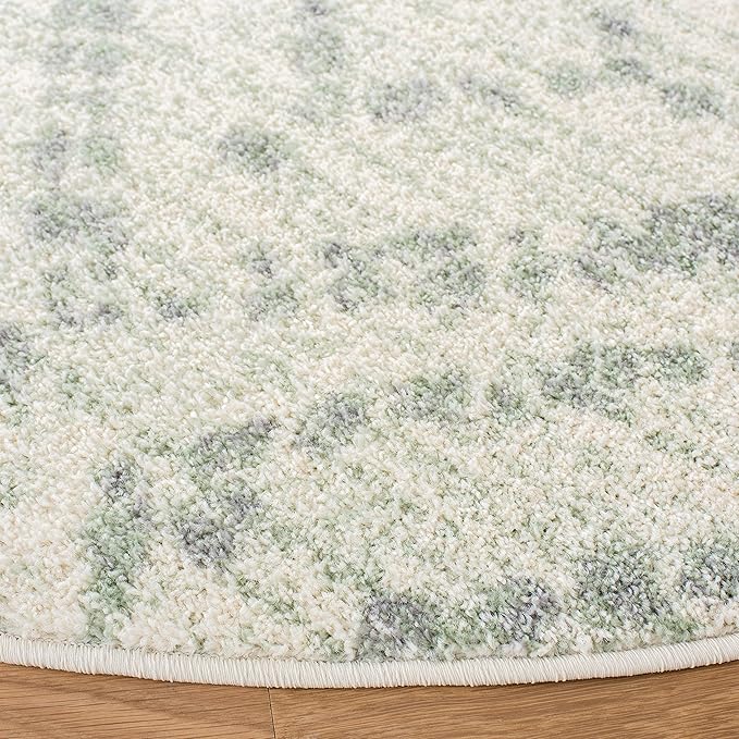SAFAVIEH Adirondack Collection 6' Round Ivory/Green ADR131X Modern Diamond Distressed Non-Shedding Living Room Dining Bedroom Foyer Area Rug