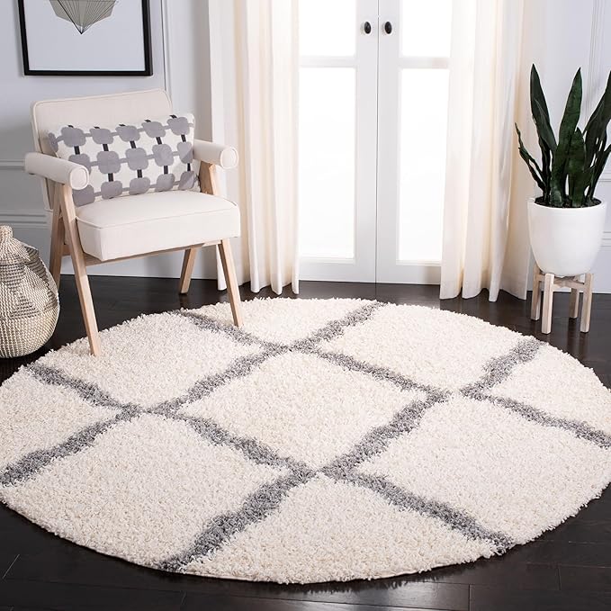 SAFAVIEH Dallas Shag Collection Area Rug - 10' Round, Ivory & Grey, Trellis Design, Non-Shedding & Easy Care, 1.5-inch Thick Ideal for High Traffic Areas in Living Room, Bedroom (SGD257F)