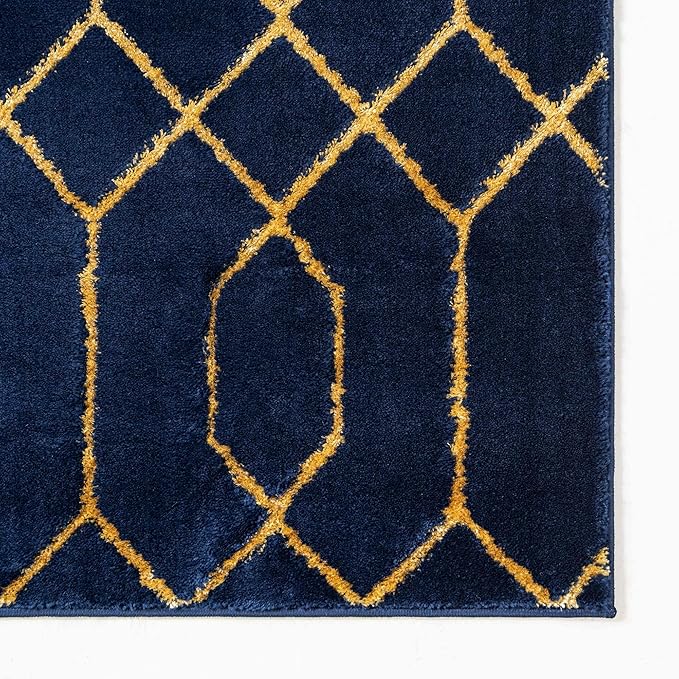 Marilyn Monroe Glam Collection Area Rug - Trellis (7' 10" Square, Navy Blue Gold/ Gold)