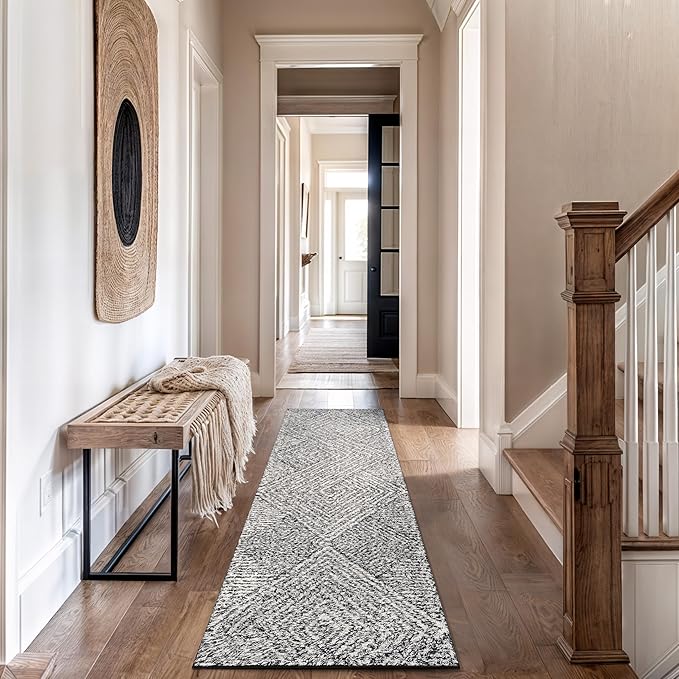 Rugshop Geometric Diamond Stripe Shag Runner Rug White 2' 3" x 12' Great for Long Hallways, Open Entryways, or Galley Kitchens