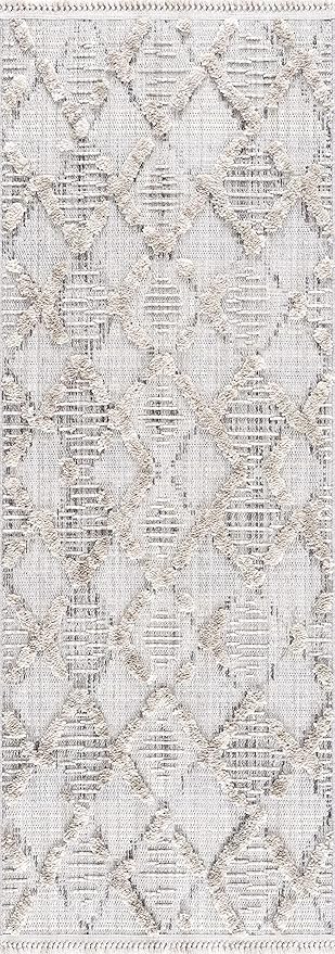 Hauteloom Bogtong Farmhouse Living Room Bedroom Moroccan Trellis Area Rug - Soft Shaggy High Low Carpet - High Pile - Bohemian, Boho - Gray, Beige, Cream - 7'10" x 10'