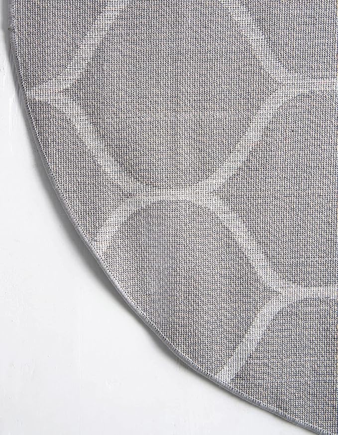 Rugs.com Lattice Frieze Collection Rug – 8' Round Light Gray Medium Rug Perfect for Kitchens, Dining Rooms