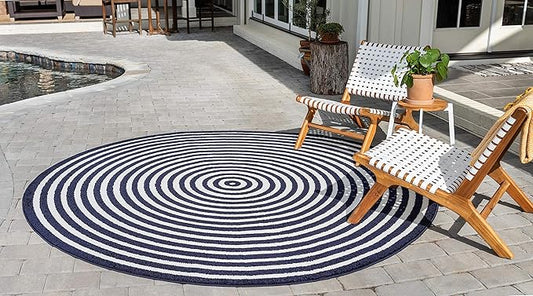 Unique Loom Sabrina Soto Outdoor Collection Geometric, Modern, Vibrant, Carved Area Rug (8' 0 x 8' 0 Round, Navy Blue/ Ivory)