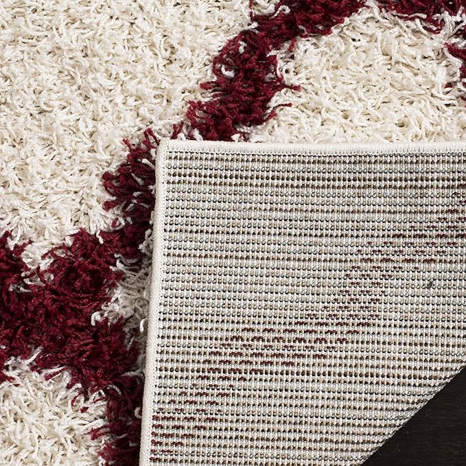 SAFAVIEH Dallas Shag Collection Runner Rug - 2'3" x 10', Ivory & Red, Trellis Design, Non-Shedding & Easy Care, 1.5-inch Thick Ideal for High Traffic Areas in Living Room, Bedroom (SGD257R)