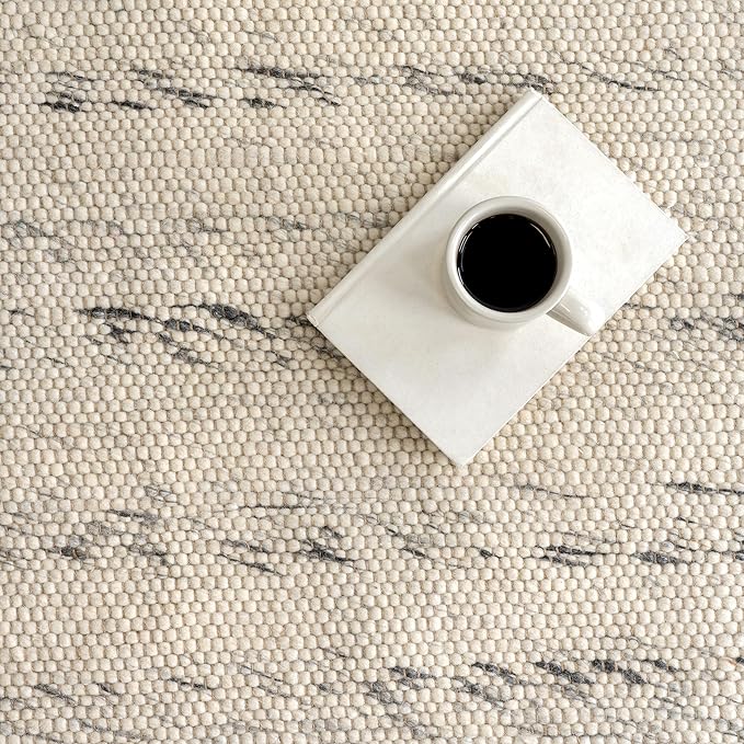 Rugs USA Hamptons Marled Ivory/Grey, 7'6" x 9'6", Hand Woven, Marled, Tassel, Soft and Cozy, High Traffic, Stain Resistant, Easy Clean, Durable Area Rug for Bedroom, Living Room, Dining, Den, Foyer