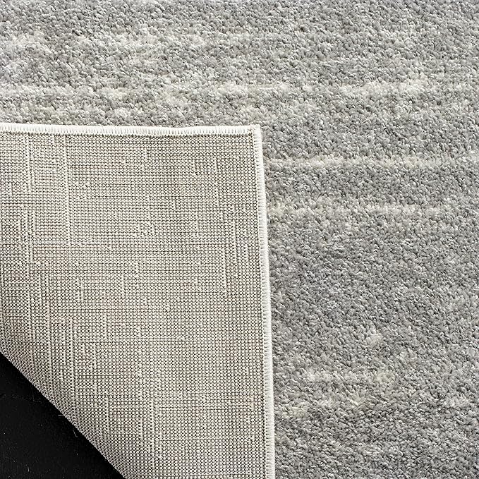 SAFAVIEH Adirondack Collection Runner Rug - 2'6" x 8', Light Grey & Grey, Modern Ombre Design, Non Shedding & Easy to Clean, Ideal for Hallway, Foyer, Kitchen, Entryway, Bedroom (ADR113C)