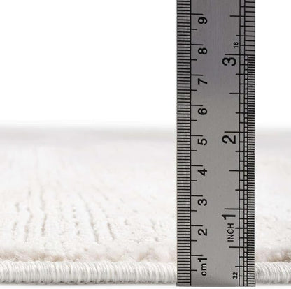 Unique Loom Finsbury Collection Area Rug - Kate (5' 3" x 8' Oval, Ivory/ Beige)