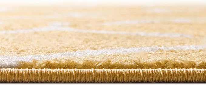 Rugs.com Lattice Frieze Collection Rug – 4' x 6' Yellow Medium Rug Perfect for Living Rooms, Large Dining Rooms, Open Floorplans