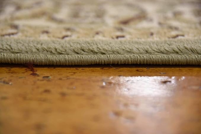 Unique Loom Versailles Collection Traditional Classic Medallion Floral Motif Area Rug (4' 0 x 4' 0 Square, Green/ Ivory)