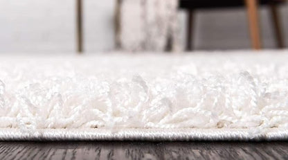 Unique Loom Solid Shag Collection Area Rug (10' x 13' 1" Rectangle, Snow White)