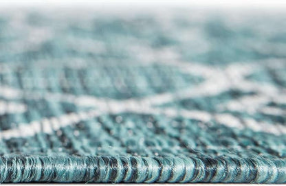 Unique Loom Outdoor Trellis Collection Area Rug - Tribal Trellis (7' 10" Octagon, Teal/ Ivory)
