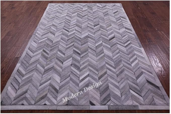 Modern Design Premium Cowhide Leather Carpet with Chevron Pattern, Area Rug (Natural Multi Grey, 4x6)