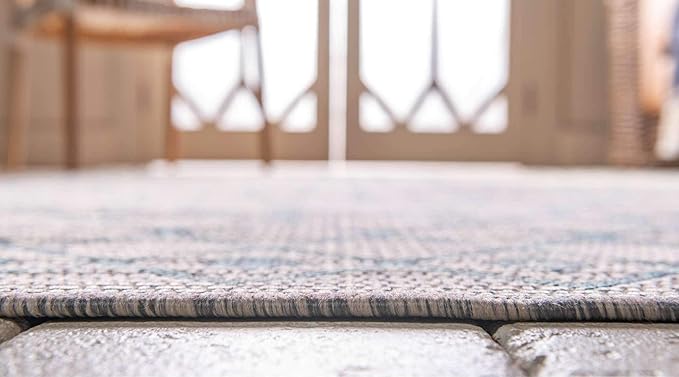 Unique Loom Outdoor Trellis Collection Area Rug - Tribal Trellis (6' 1" x 9' Rectangle, Light Blue/ Ivory)
