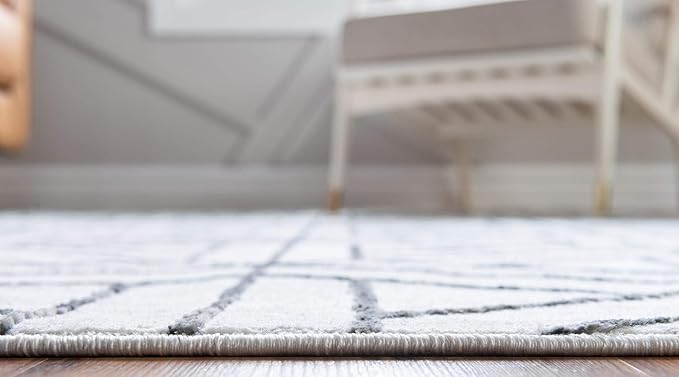 Rugs.com Lattice Trellis Collection Rug – 9' x 12' White Low-Pile Rug Perfect for Living Rooms, Large Dining Rooms, Open Floorplans