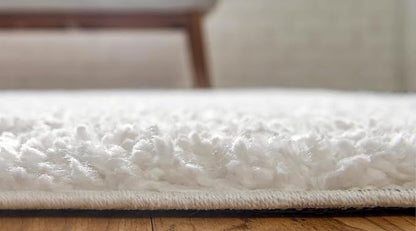 Unique Loom Davos Shag Collection Area Rug - Solid (5' 3" Square, White/ Ivory)