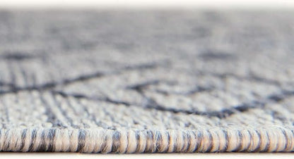 Unique Loom Outdoor Trellis Collection Area Rug - Tribal Trellis (13' Square, Gray/ Black)