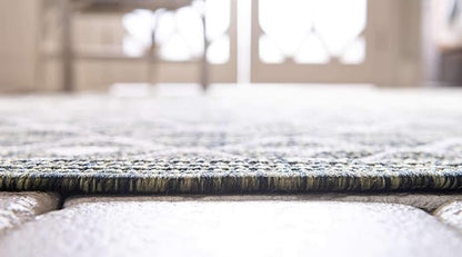 Unique Loom Outdoor Trellis Collection Area Rug - Tribal Trellis (4' 1" x 6' 1" Rectangle, Green/ Natural)