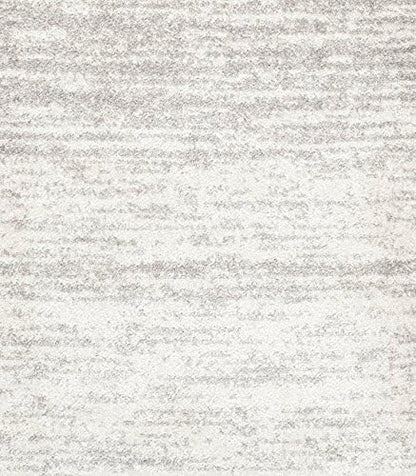 SAFAVIEH Adirondack Collection Runner Rug - 2'6" x 8', Ivory & Silver, Modern Ombre Design, Non Shedding & Easy to Clean, Ideal for Hallway, Foyer, Kitchen, Entryway, Bedroom (ADR113B)