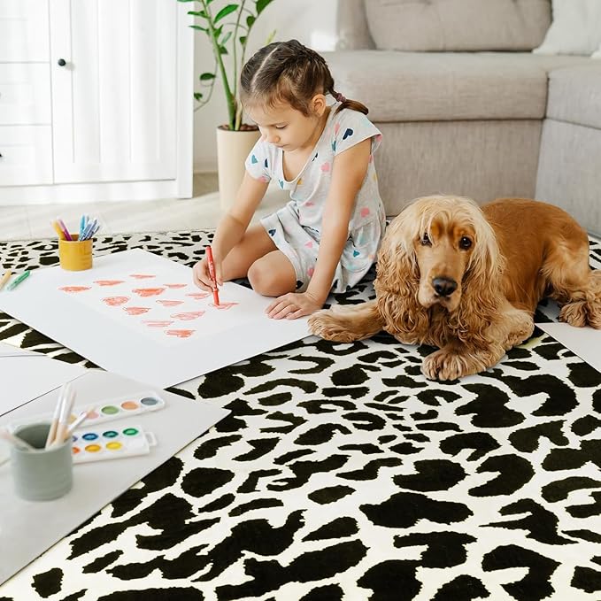 YIHOUSE Leopard Rug for Living Room, Black and White Cute Cheetah Print Rug Modern Washable Animal Printed Rugs for Bedroom, Girls Boys Dorm Room Nursery Room, Playroom, 6x9