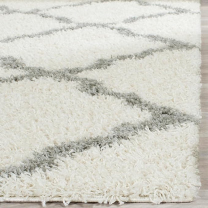 SAFAVIEH Dallas Shag Collection Runner Rug - 2'3" x 16', Ivory & Grey, Trellis Design, Non-Shedding & Easy Care, 1.5-inch Thick Ideal for High Traffic Areas in Living Room, Bedroom (SGD257F)