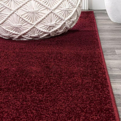 JONATHAN Y Haze Solid Low-Pile Dark Red 5' Round Indoor Area Rug, Coastal,Bohemian,Minimalist,Classic, Easy-Cleaning for Living Room,Bedroom,Kitchen,Pet Friendly,Non-Shedding (SEU100Q-5R)