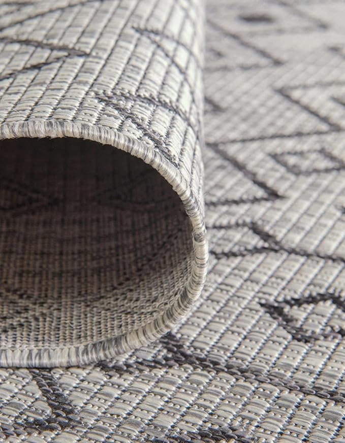 Unique Loom Outdoor Trellis Collection Area Rug - Tribal Trellis (13' Square, Gray/ Black)