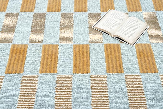 Hand-Tufted Wool Rug with Scalloped Edges, Light Blue Plaid Pattern, Cozy Soft Area Rug for Living Room, Bedroom, and Nursery, Handmade Modern Accent Rug, 5x5 Ft (Square)