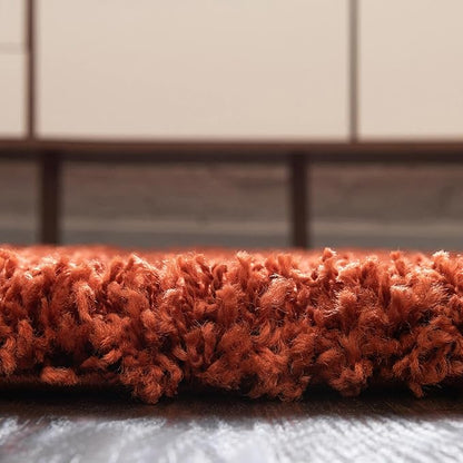 Unique Loom Solid Shag Collection Area Rug (3' 3" Round, Terracotta)