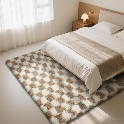 Checkered Rug for Bedroom, 4x6 Beige and White Area Rugs, Classic Checkered Carpets Shaggy Area Rug, Bedside Rugs for Living Room Bedroom Kids Room Home Decor