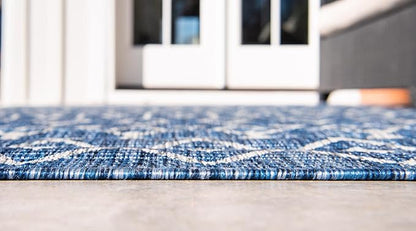 Unique Loom Outdoor Trellis Collection Area Rug - Tribal Trellis (10' Round, Blue/ Ivory)
