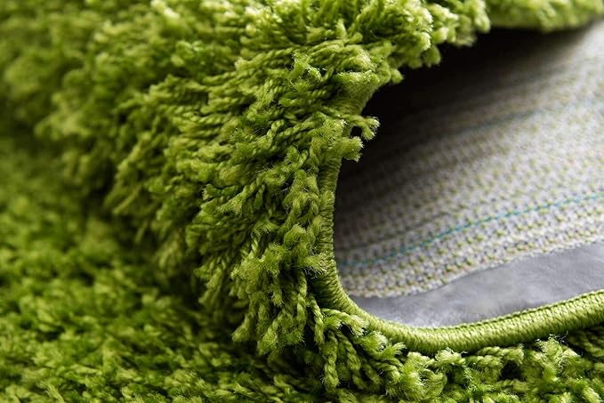 Unique Loom Solid Shag Collection Area Rug (2' 6" x 16' 5" Runner, Grass Green)