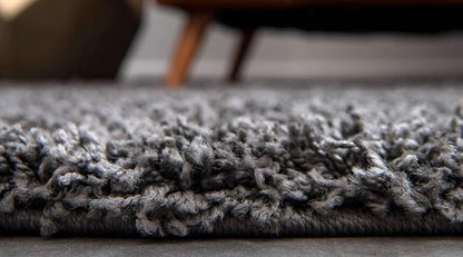 Unique Loom Solid Shag Collection Area Rug (8' Round Graphite Gray)