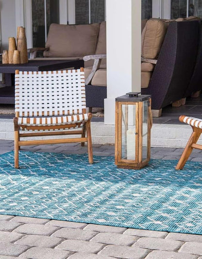 Unique Loom Outdoor Trellis Collection Area Rug - Tribal Trellis (5' 3" x 7' 1" Rectangle Teal/Ivory)