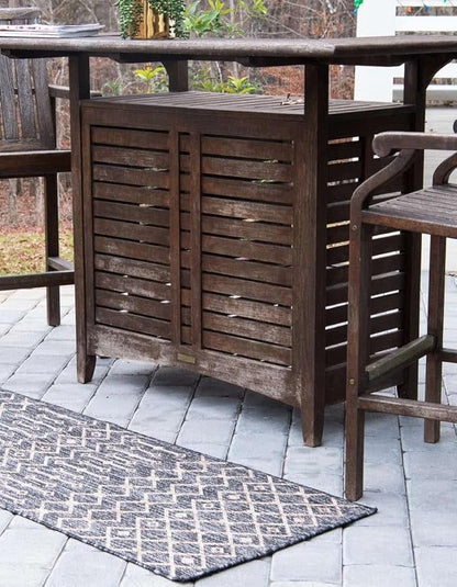 Unique Loom Outdoor Trellis Collection Area Rug - Tribal Trellis (2' x 8' Runner, Charcoal Gray/ Natural)