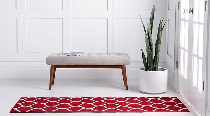 Rugs.com Lattice Frieze Collection Rug – 2' x 8' 8 Runner Red Medium Rug Perfect for Living Rooms, Large Dining Rooms, Open Floorplans