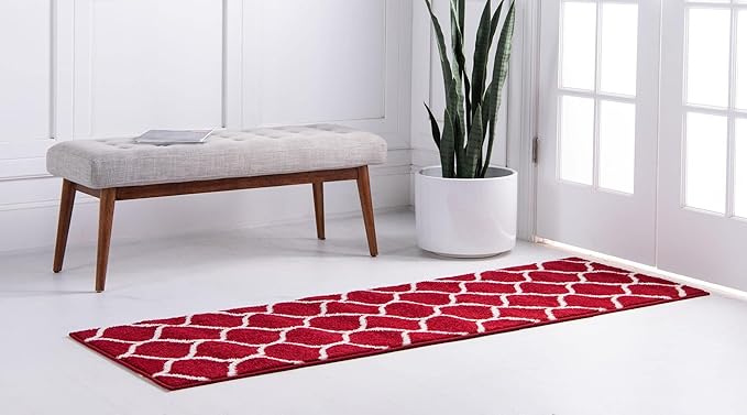 Rugs.com Lattice Frieze Collection Rug – 2' x 8' 8 Runner Red Medium Rug Perfect for Living Rooms, Large Dining Rooms, Open Floorplans