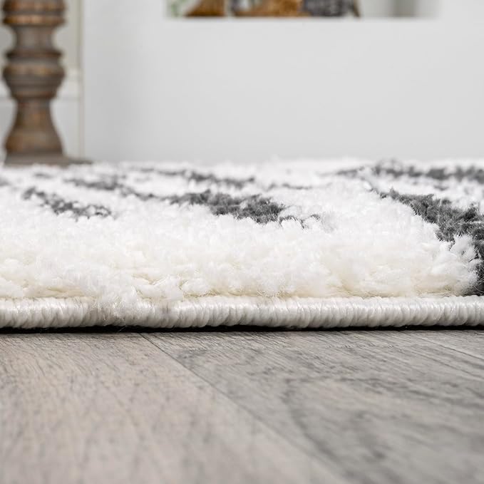 JONATHAN Y Elm Diamond Stripe Shag White/Gray Indoor Area Rug, 8x10, Geometric, Bohemian, Contemporary, Easy-Cleaning for Living Room, Bedroom, Kitchen, Pet Friendly, Non-Shedding (MOH408A-8)