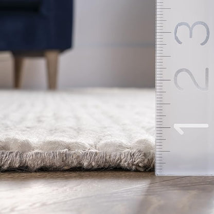 nuLOOM 8 Square Penelope Wool Braided Handmade Area Rug, Off White, Solid Rustic Farmhouse Style, For Bedroom, Living Room, Hallway, Entryway