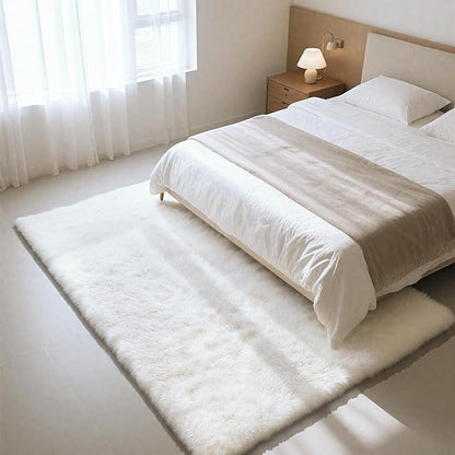 Fluffy Rug Shaggy Area Rug, White 3x5 Area Rugs for Bedroom, Small Bedside Rug, Soft Fluffy Shaggy Entryway Throw Rugs for Living Room Bedroom Kids Room Home Decor